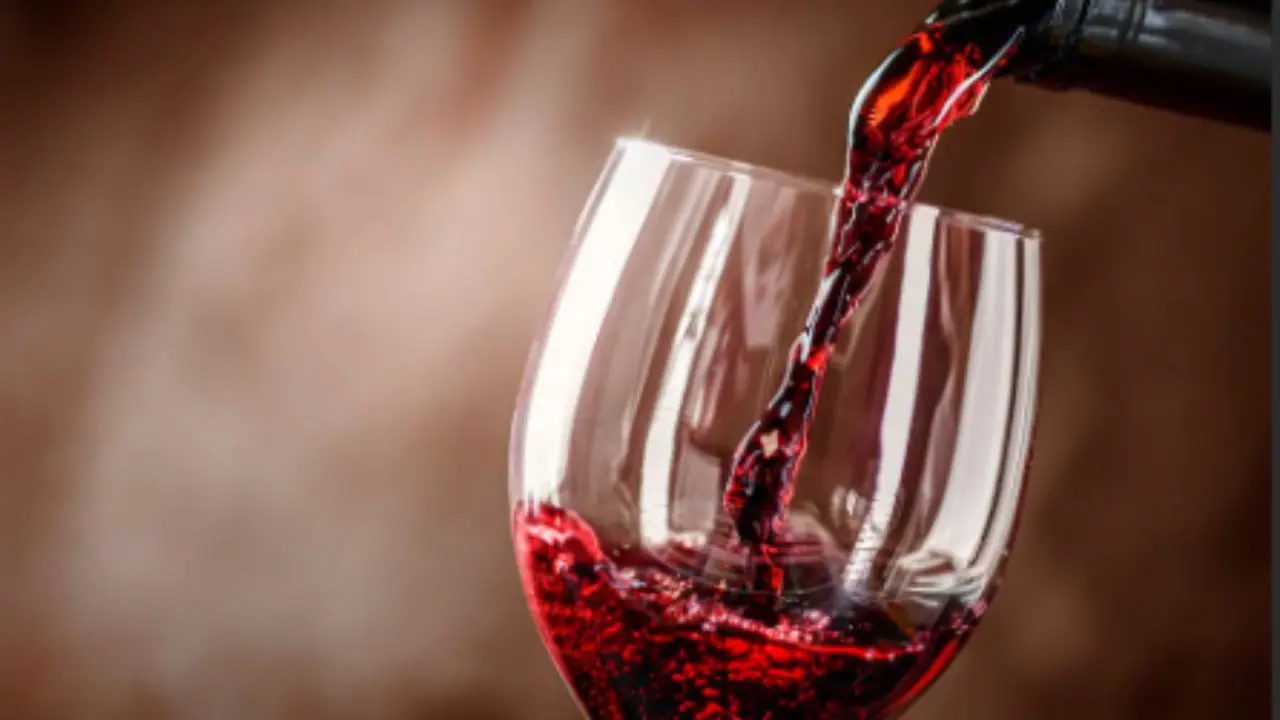 Crisi del vino? Ecco la rivoluzione che riaccende la speranza dei vigneti italiani Immagine selezionata
