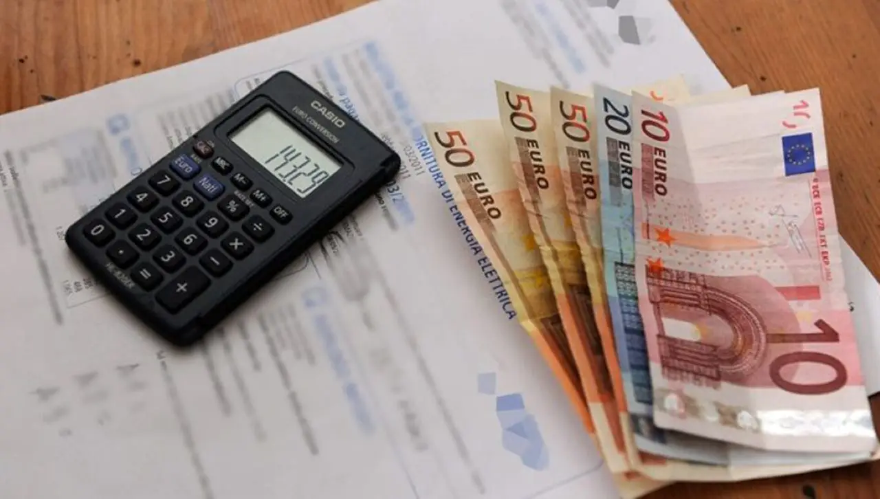 Scadenza in arrivo: ecco cosa devi sapere sulle nuove regole fiscali di maggio 2025 Immagine selezionata
