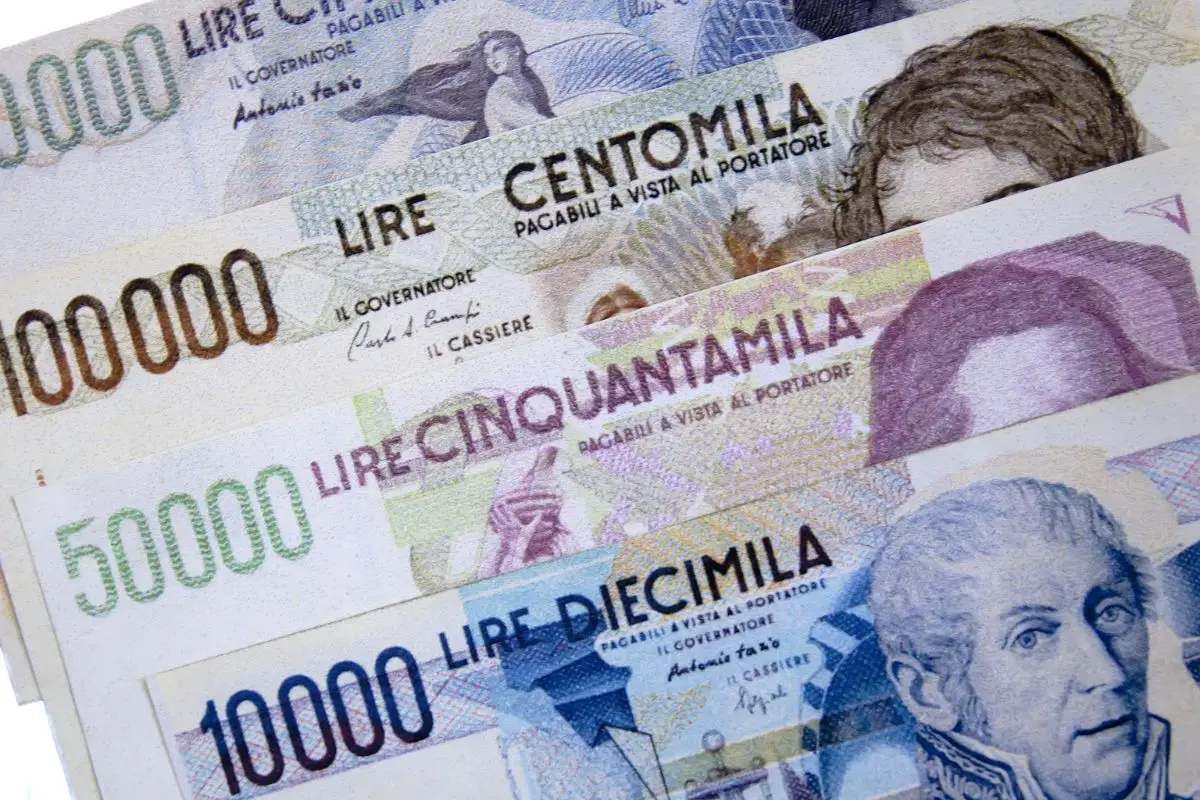 Attenzione a vendere le vecchie lire troppo in fretta ecco cosa si rischia Attenzione a vendere le vecchie lire troppo in fretta ecco cosa si rischia